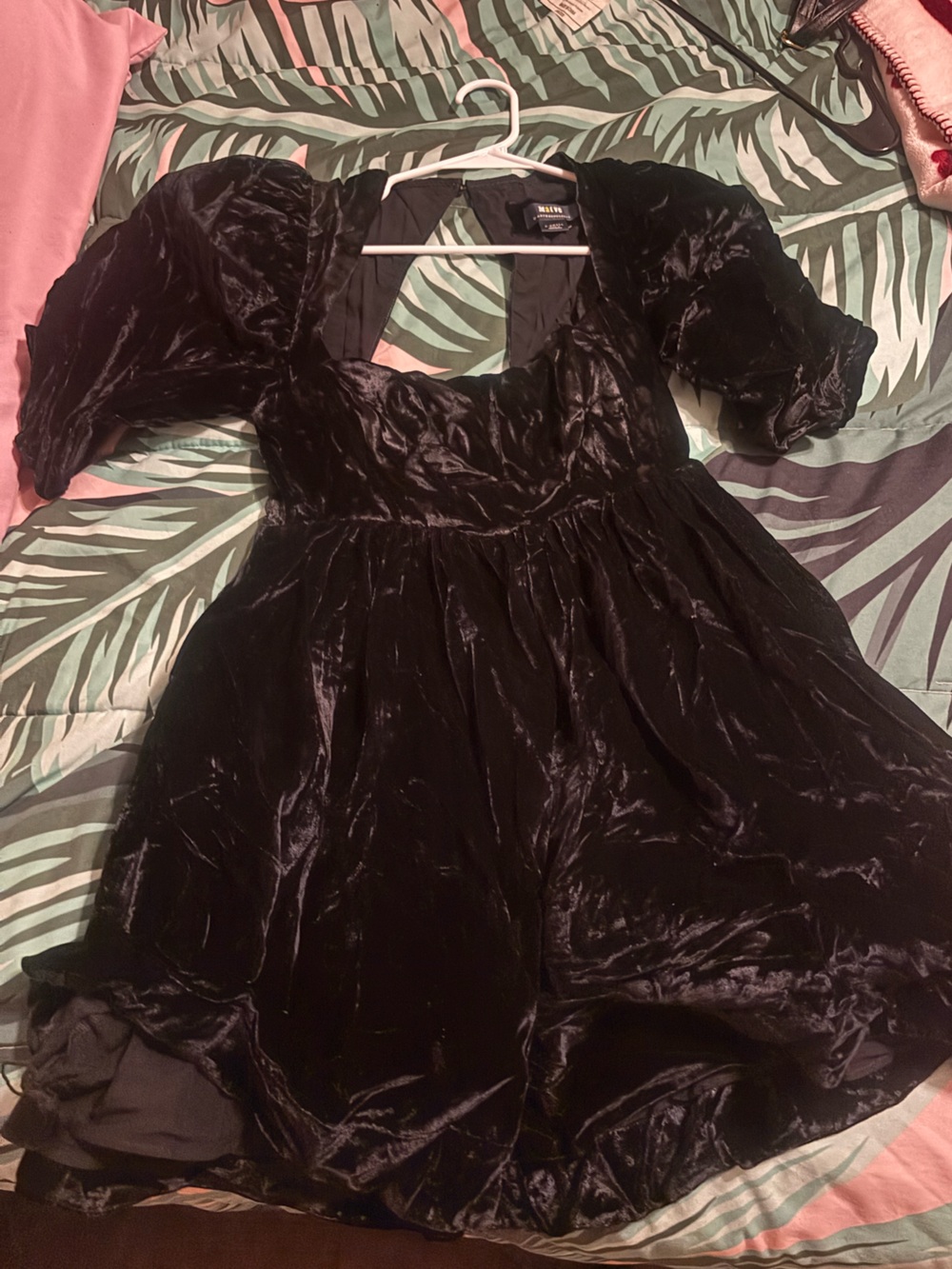 Maeve Black Velvet Puff Sleeve Mini Dress
